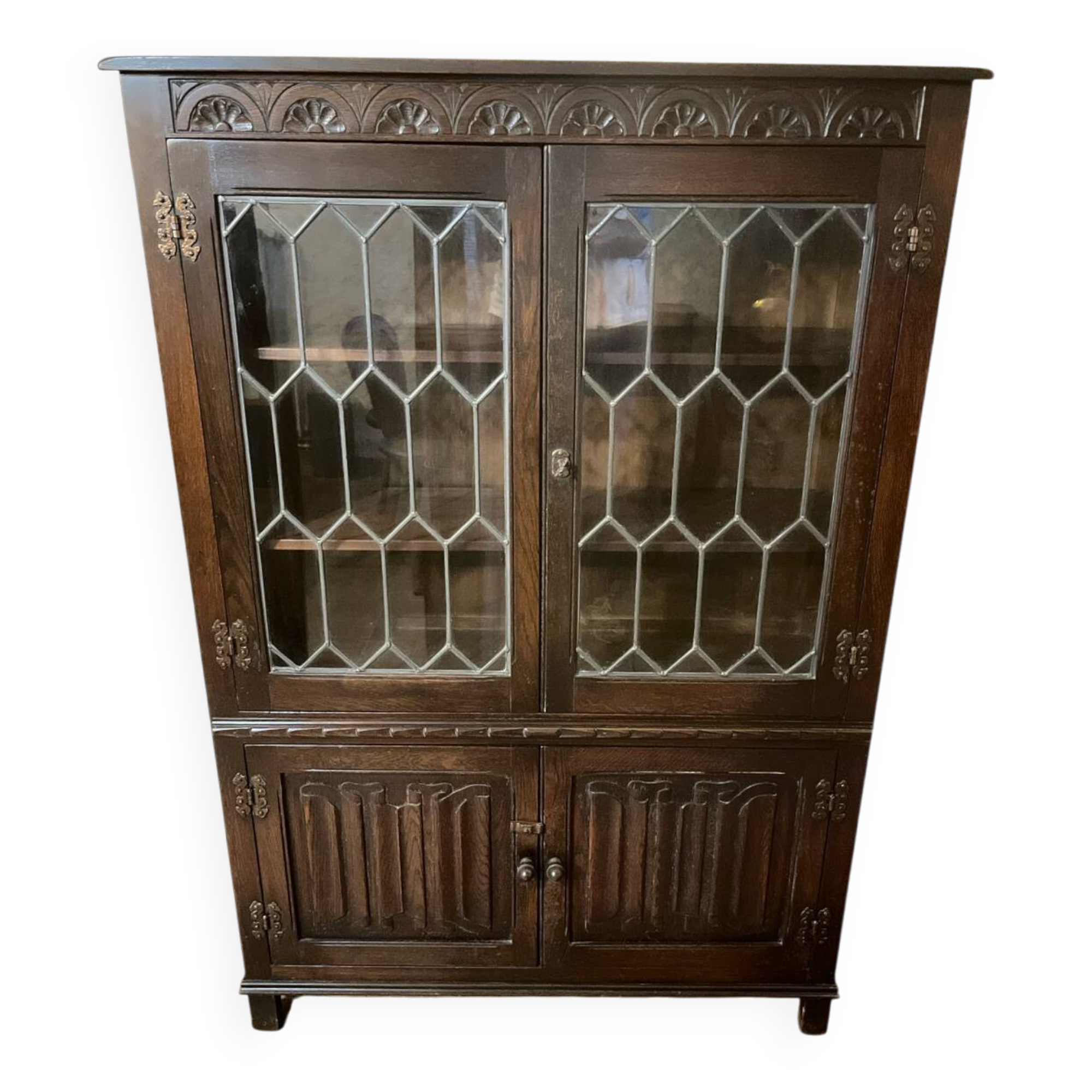 Jaycee Furniture England Small Dresser