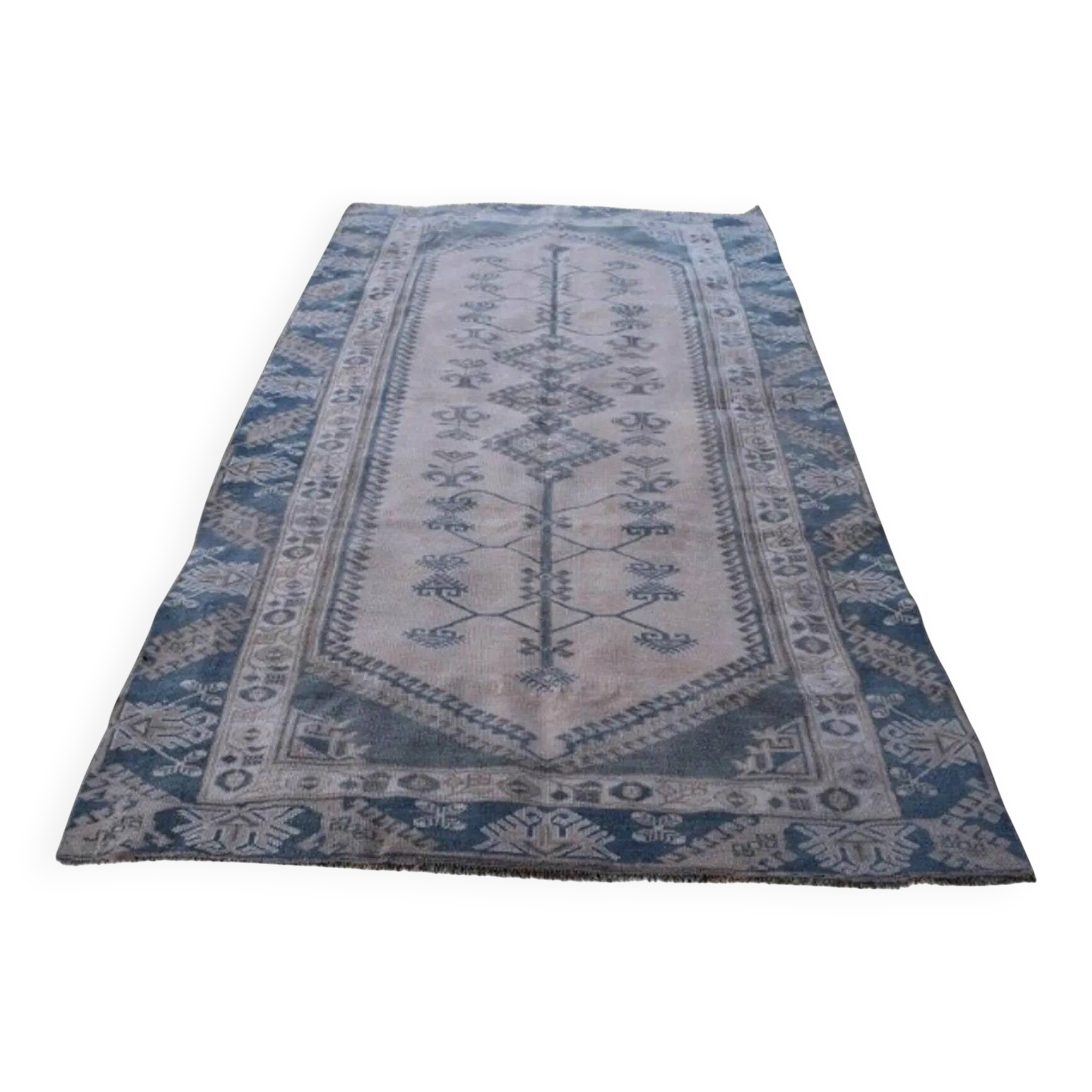 Vintage Turkish Oushak rug 150x275 cm