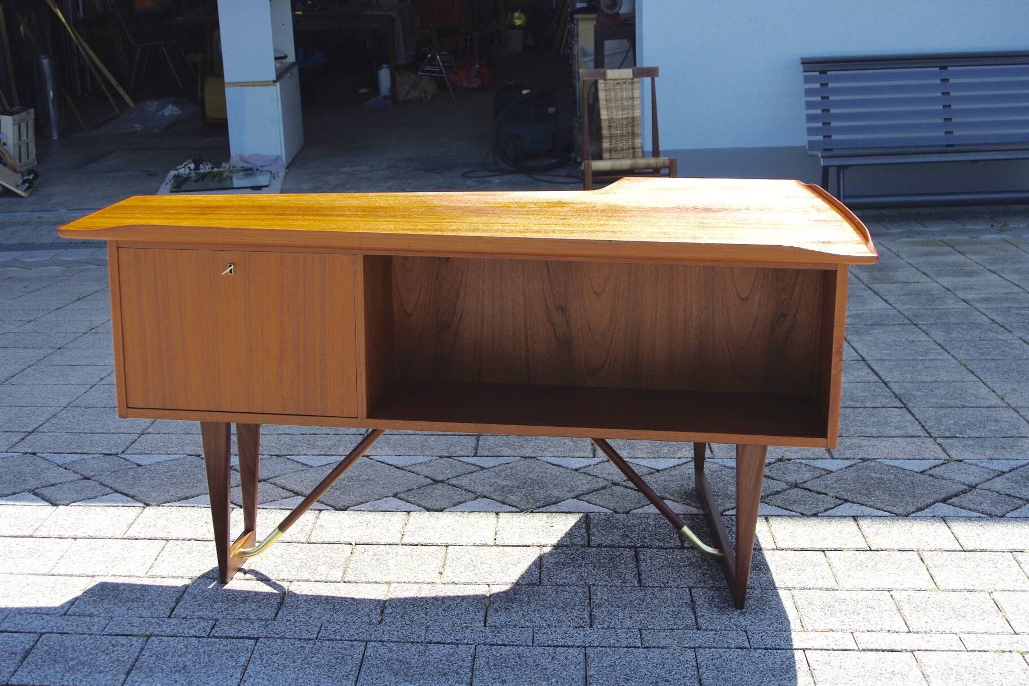 Vintage boomrang desk by peter lovig nielsen 1960s
