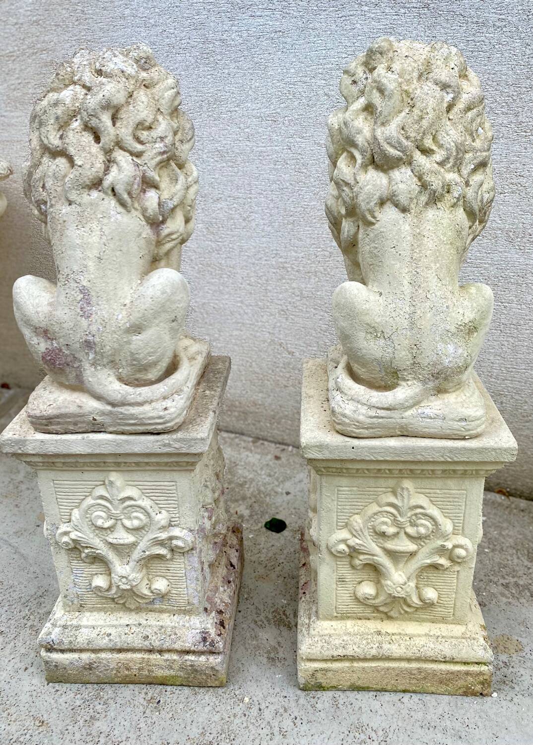 Pair of lion garden statues