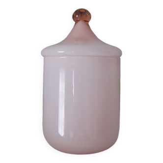 Bonbonnière en opaline rose poudre