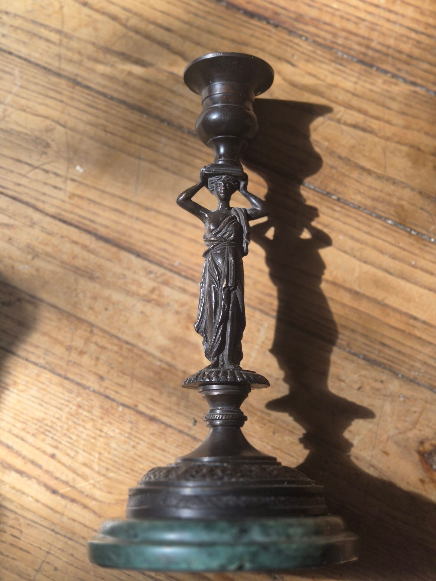 Chandelier ancien en bronze