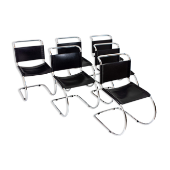 Set of 6 MR10 chairs in black leather