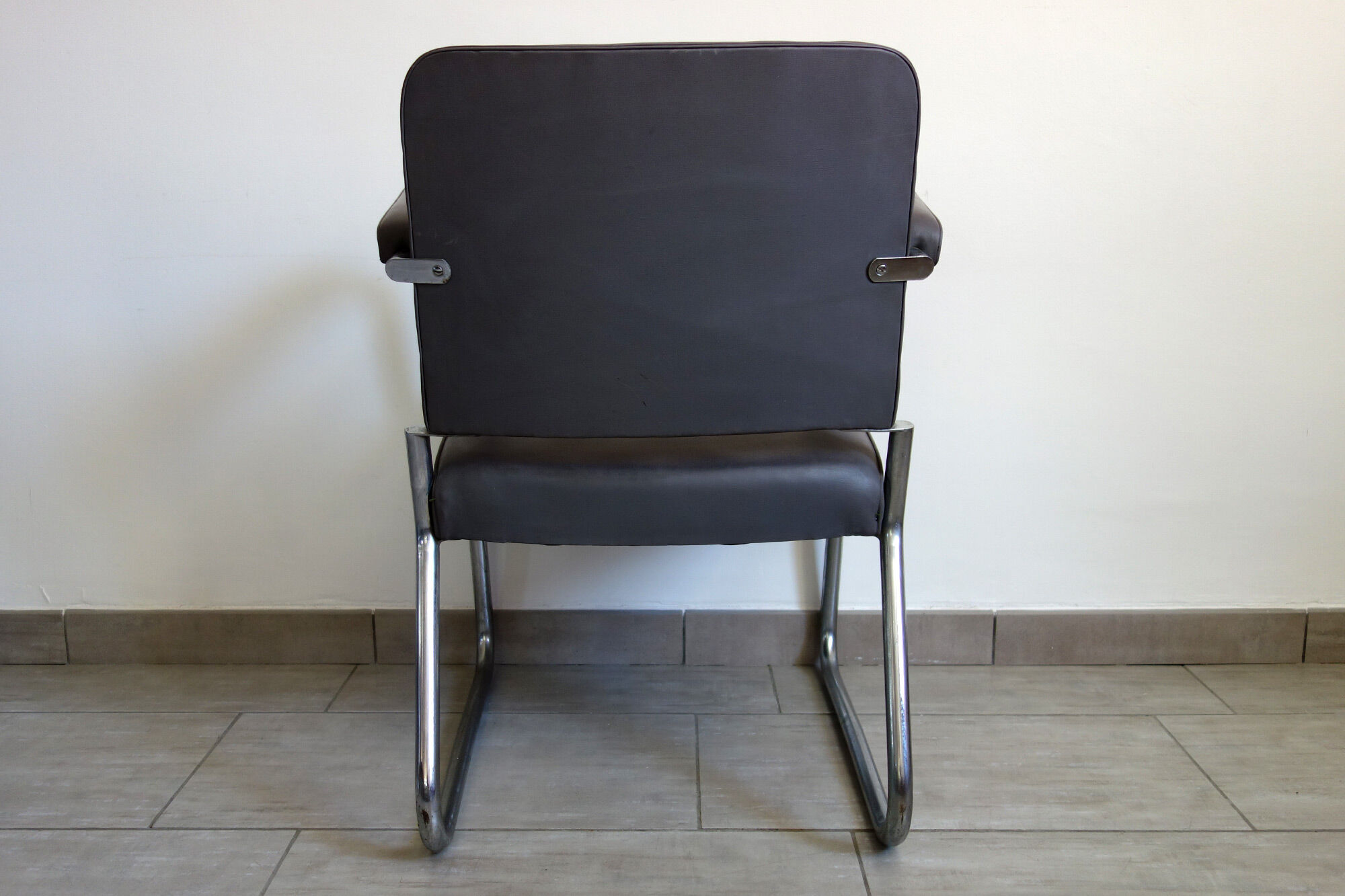 Former Ronéo industrial chair