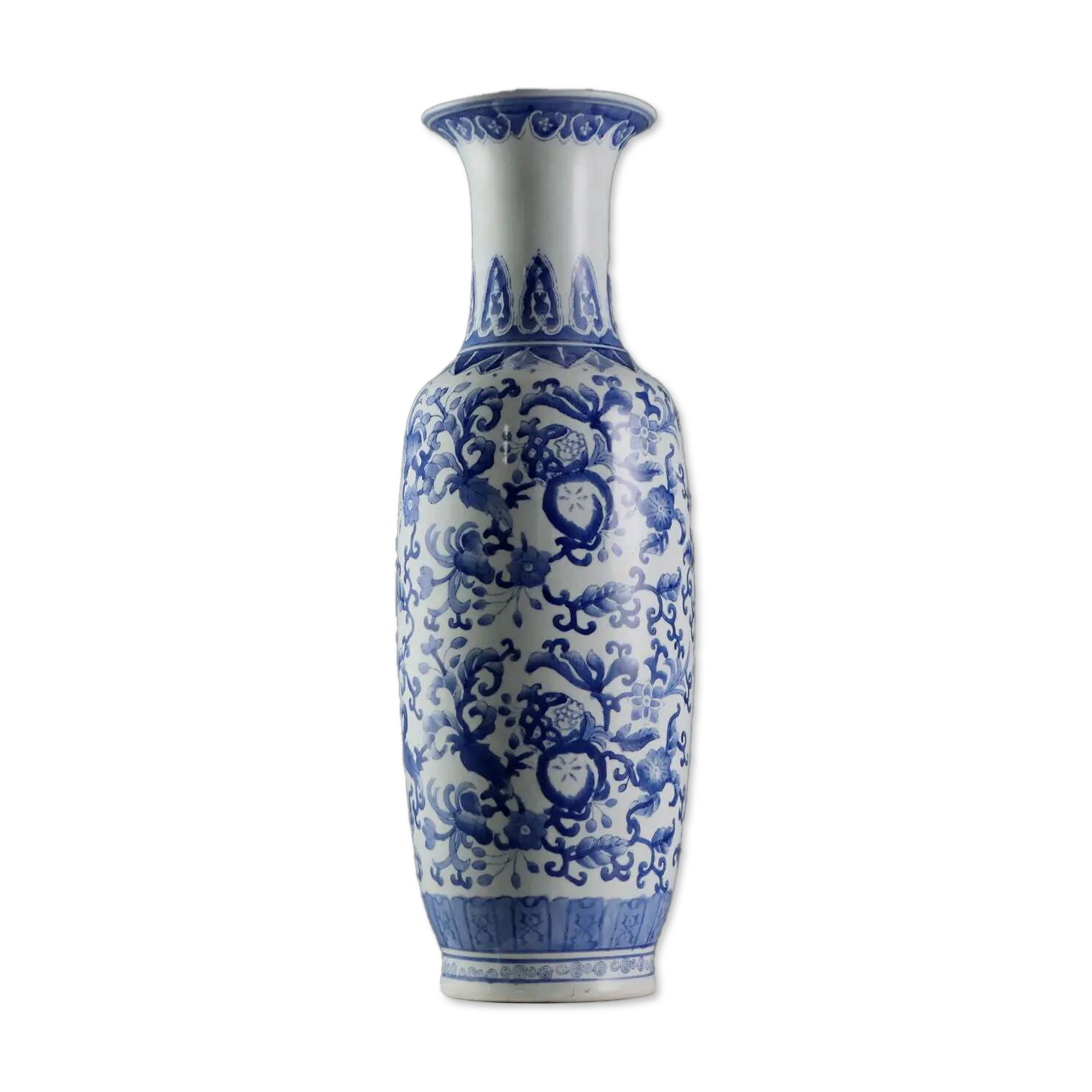 Vase ancien en porcelaine décorée, Chine XXème