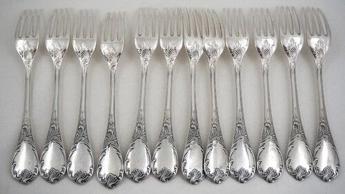 Christofle Marly cutlery set 49 pieces, knives, silver-plated metal, excellent condition.