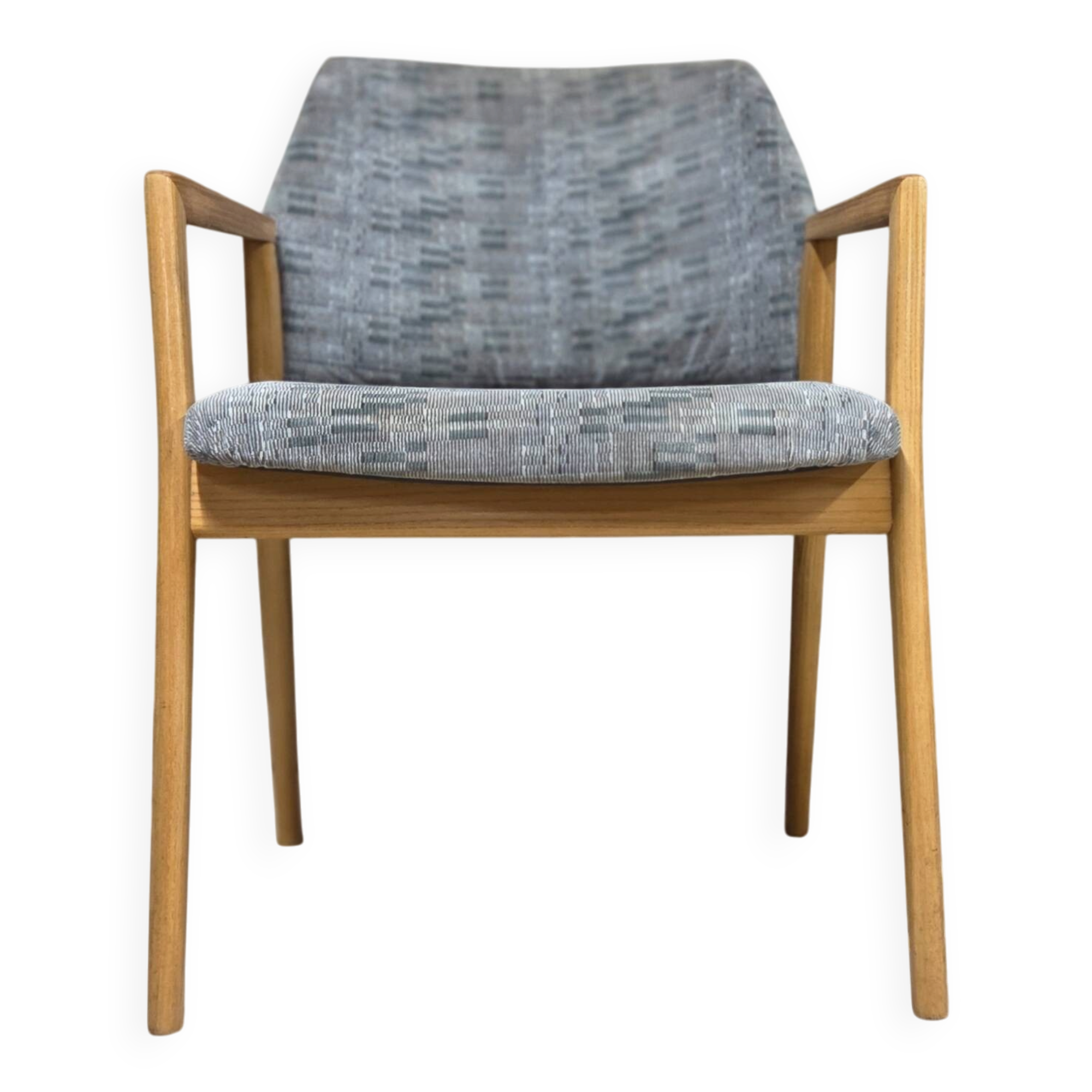 Vintage armchair from the 60s/70s in wood and grey fabric – with armrests.