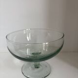 Set of 18 decorative items