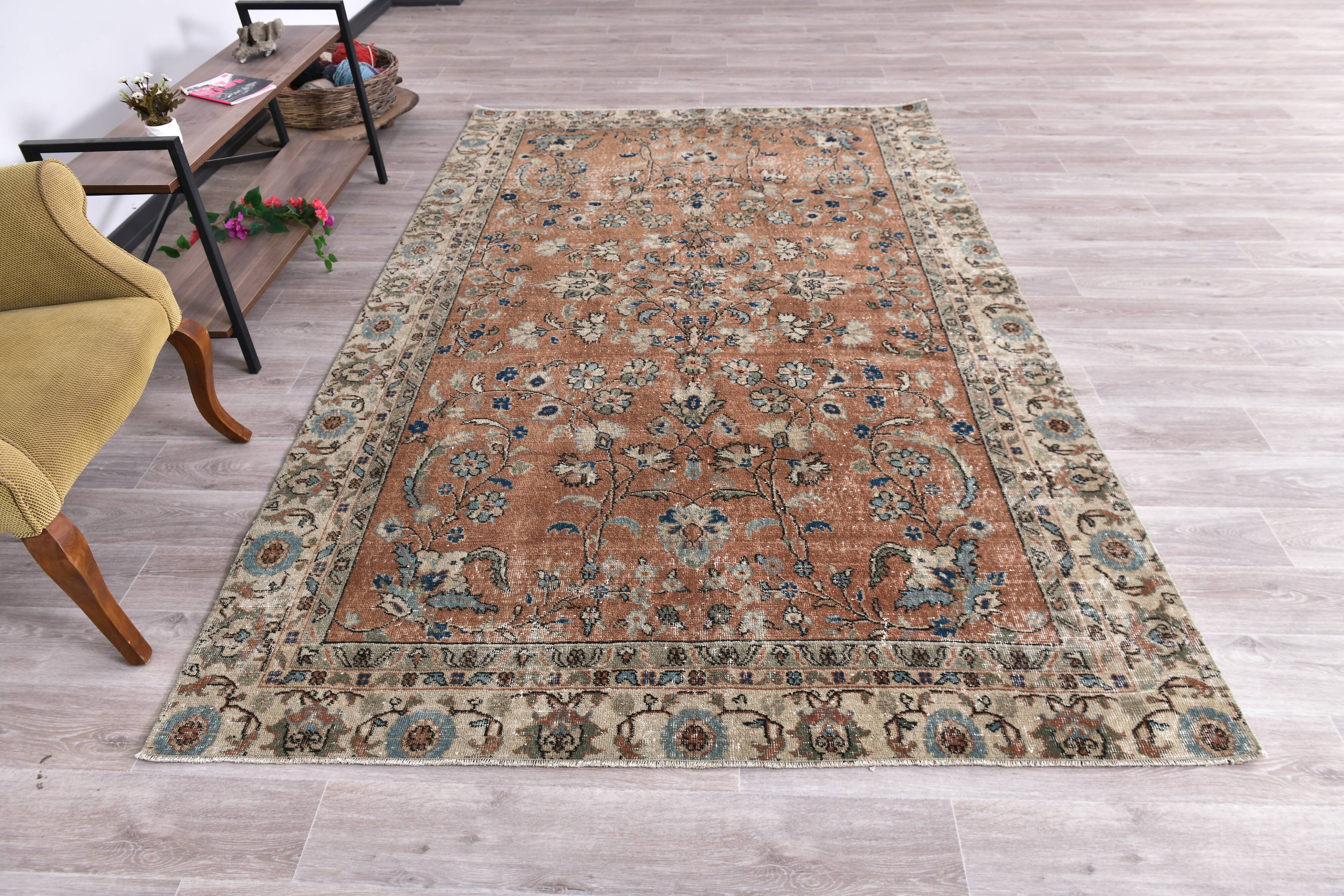 Red & Blue Floral Persian Rug, 186x291Cm SK 240859