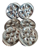 Set of 6 metal oyster plates