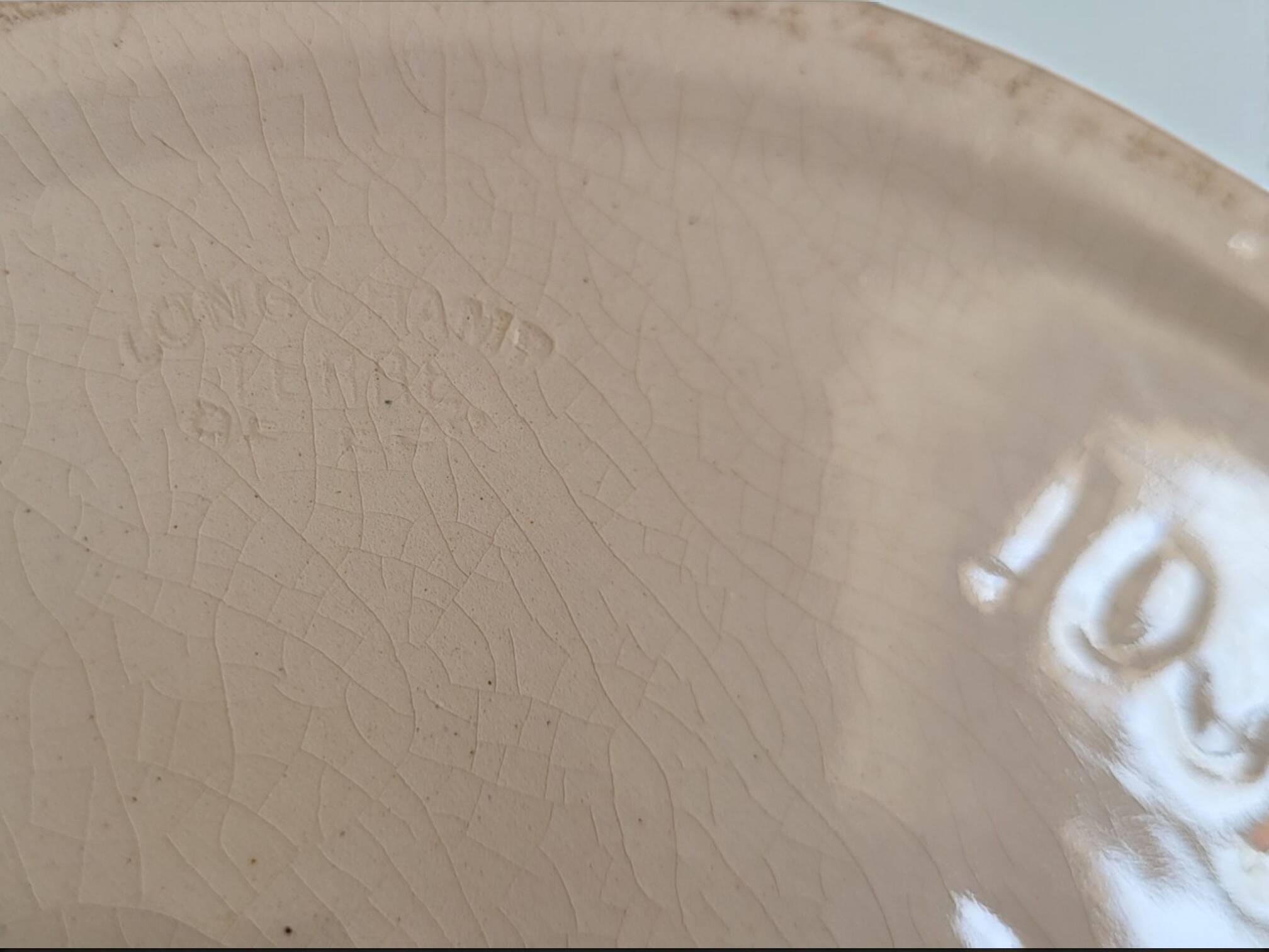 Longchamp earthenware cache pot / Art Nouveau