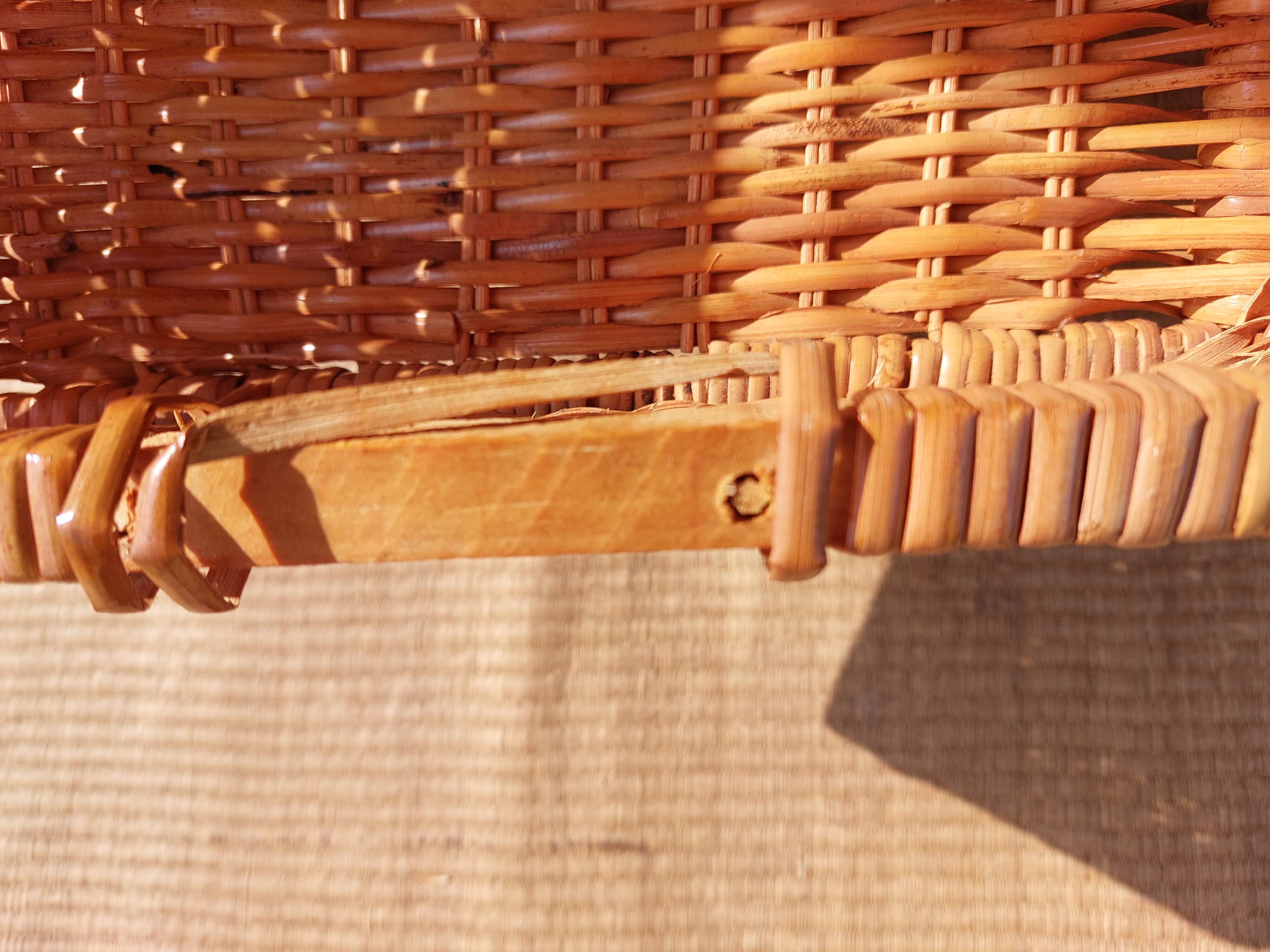 Commode en osier