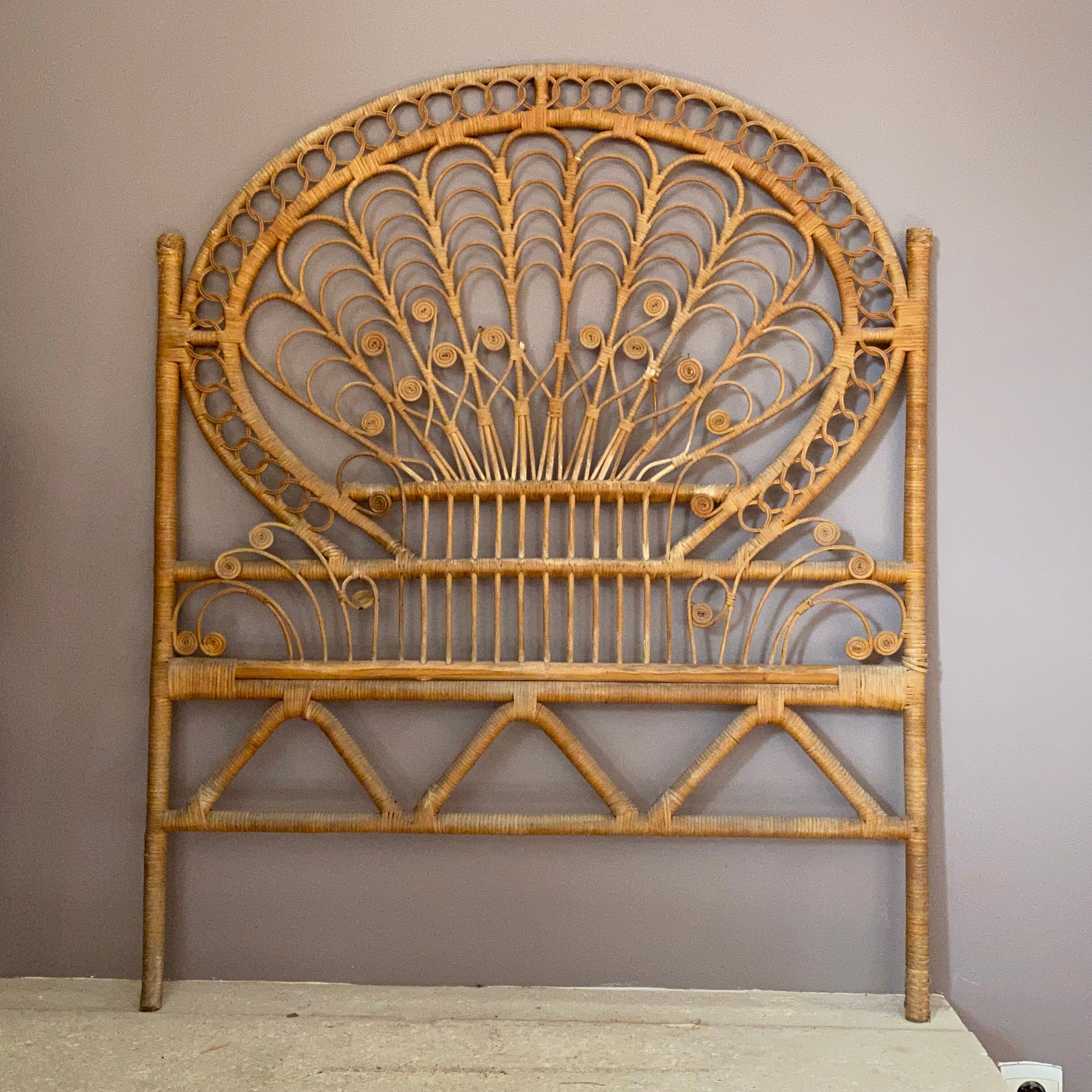 Rattan headboard peacock, 1970
