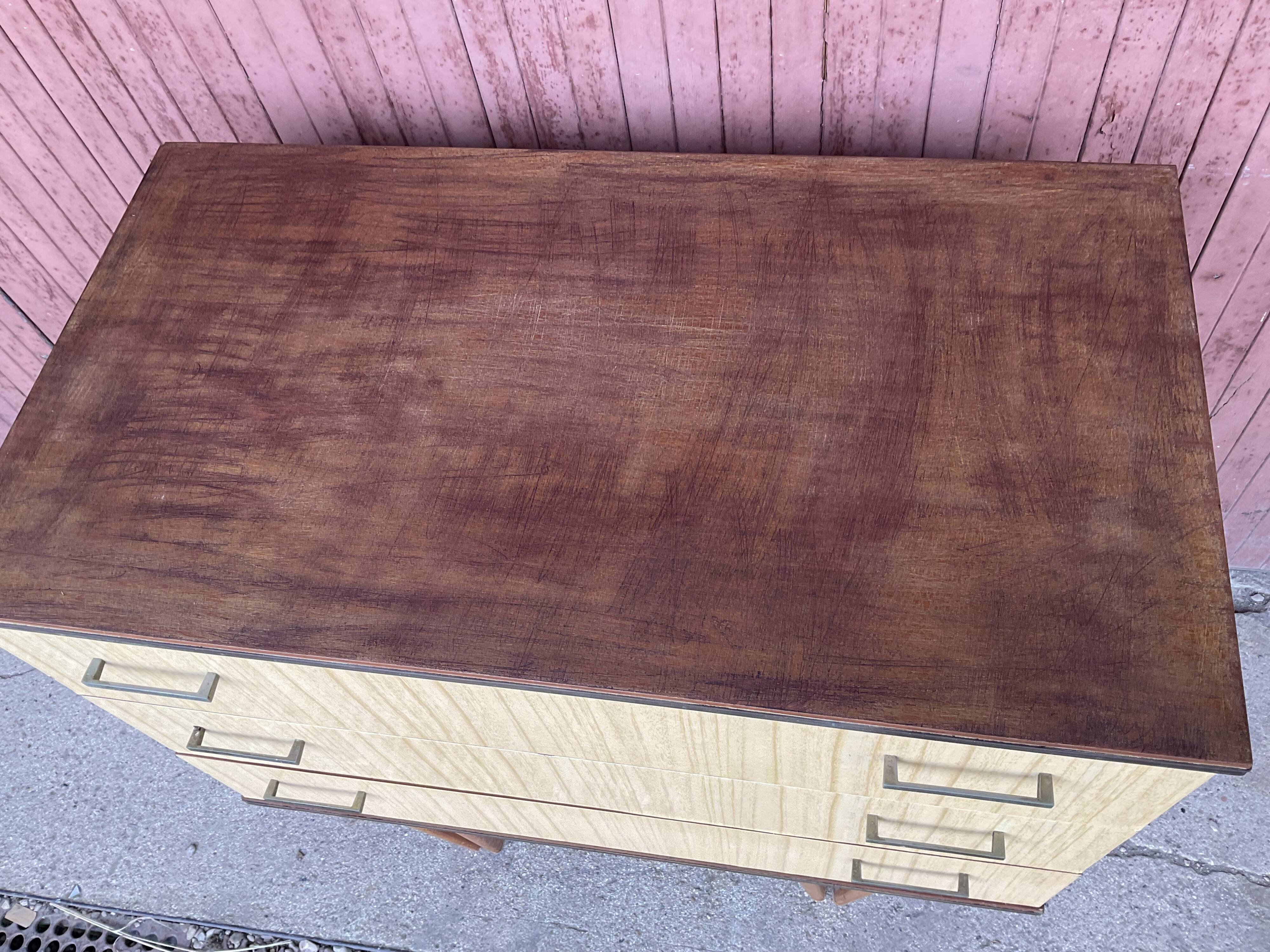 Vintage chest of drawers