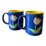 Duo of “just mugs” mugs 80'
