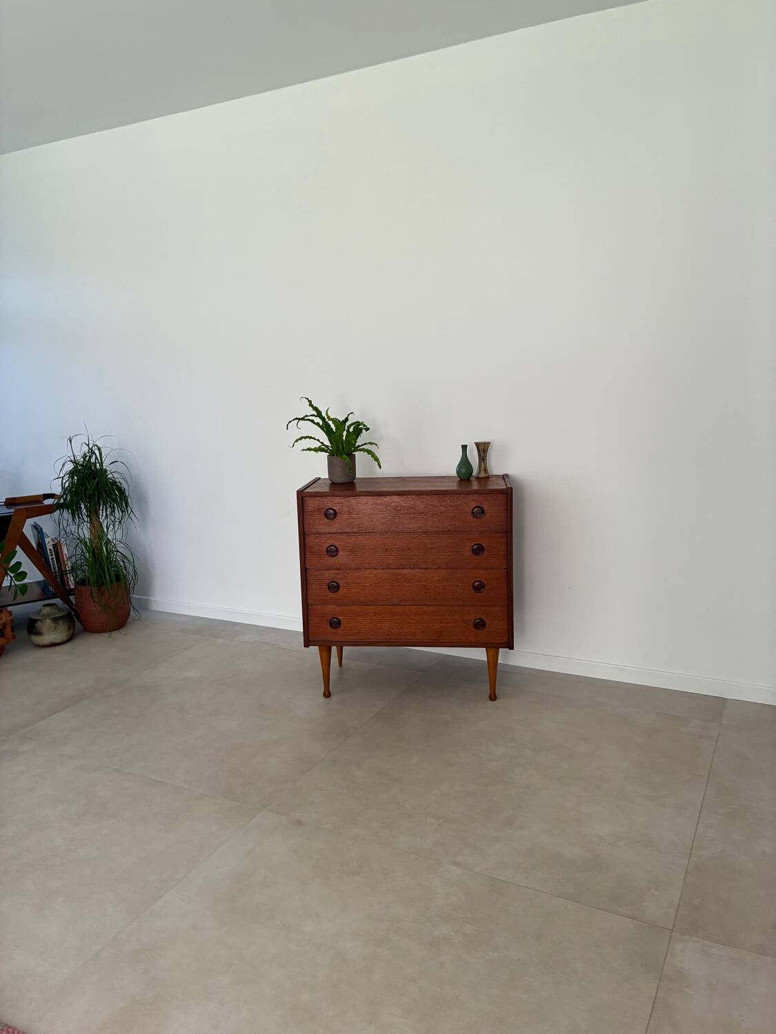 Commode vintage scandinave