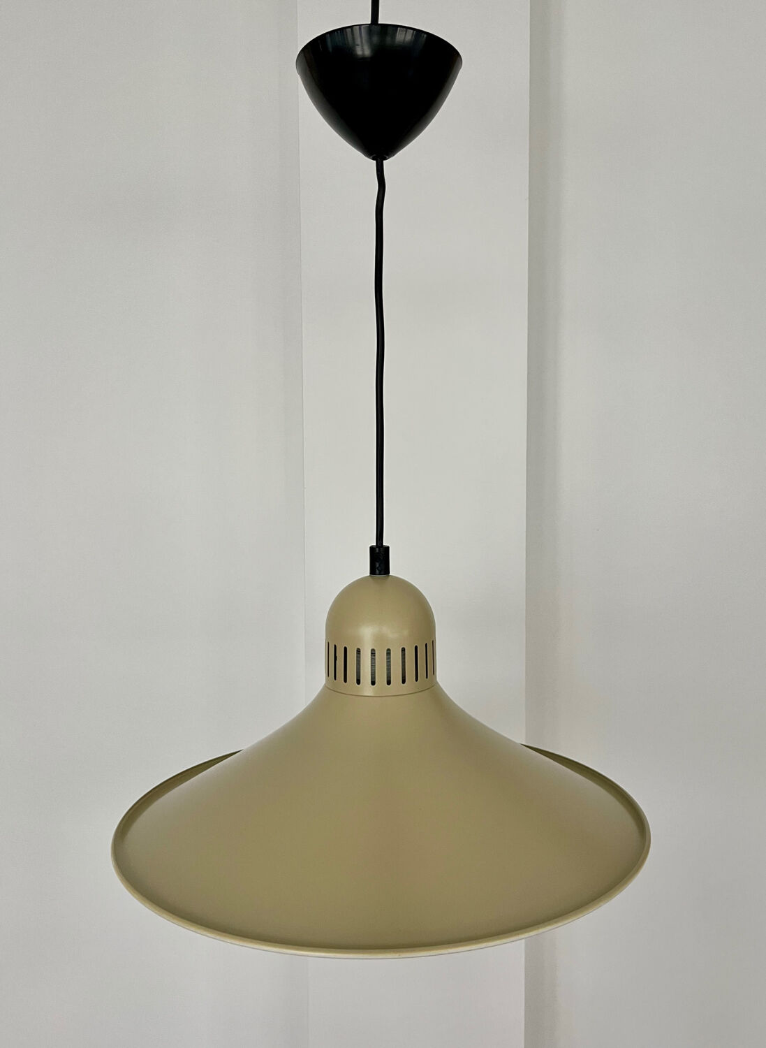 Suspension métal vintage coloris crème écru