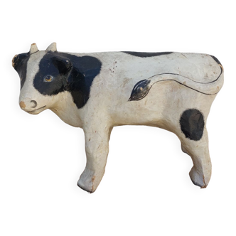 Vache papier mâche bouilli début XXe décoration