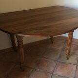 Round table extendable
