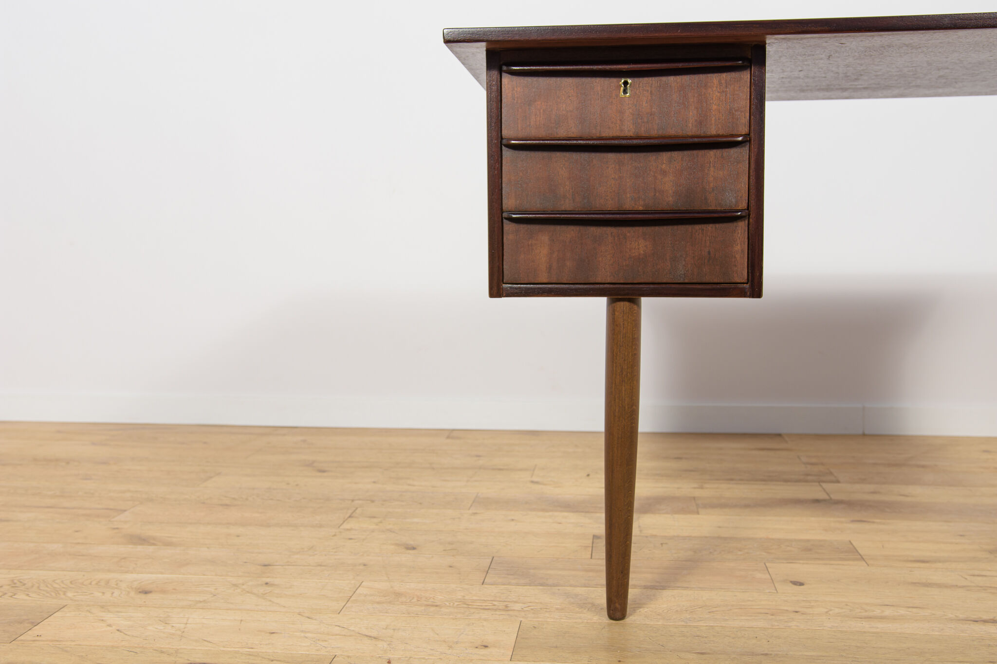 Mid-Century Compact Freestanding Desk, Denmark, 1960s