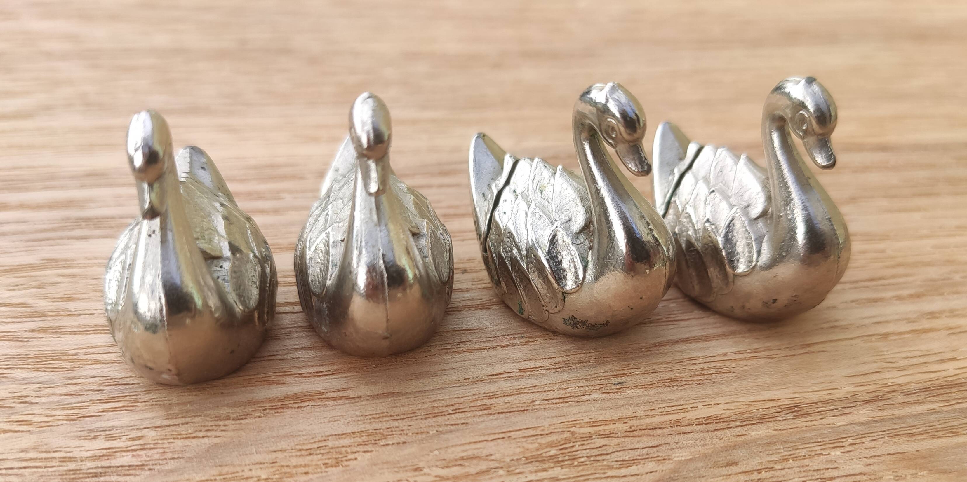 Old swan card holders