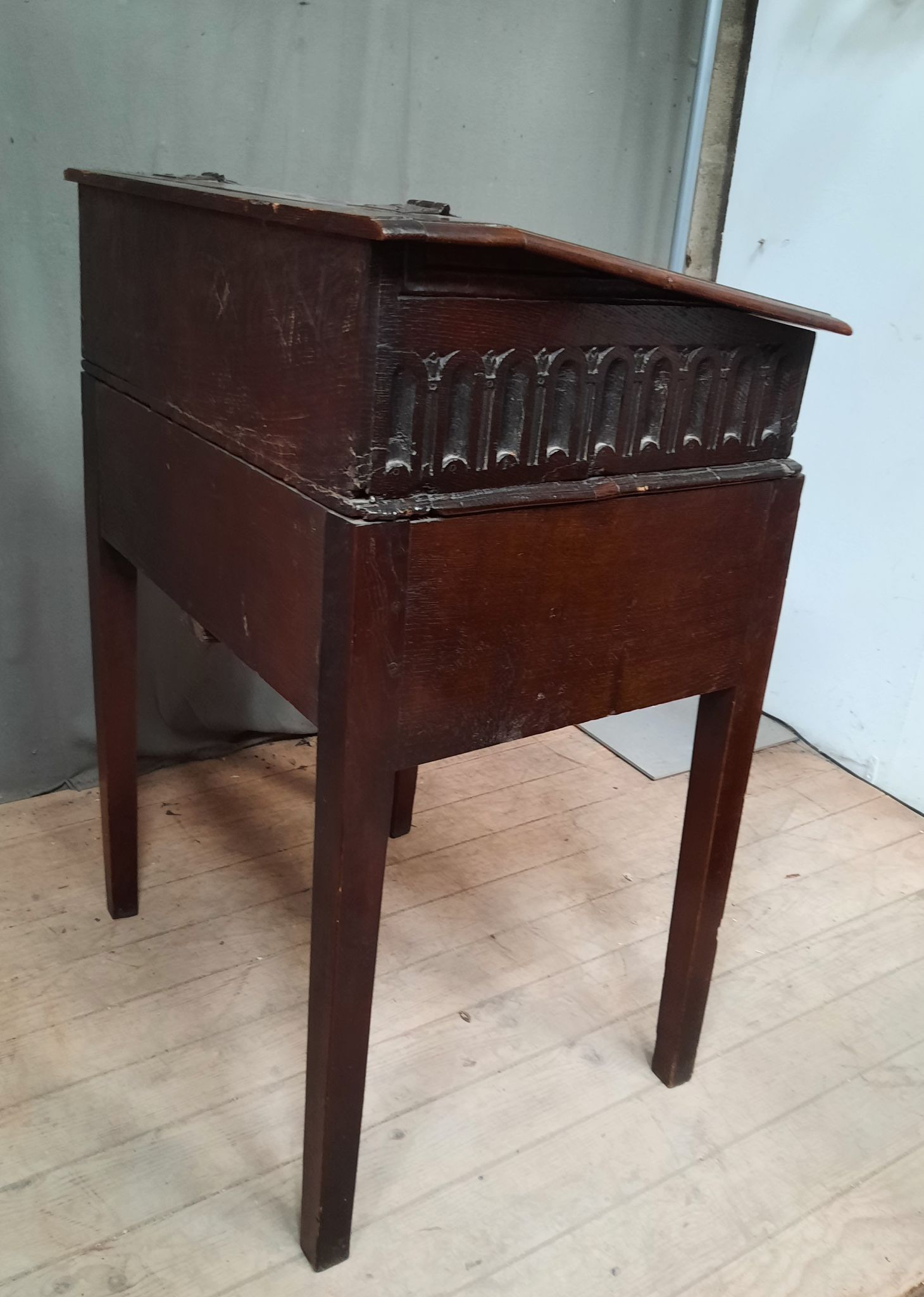 Meuble pupitre