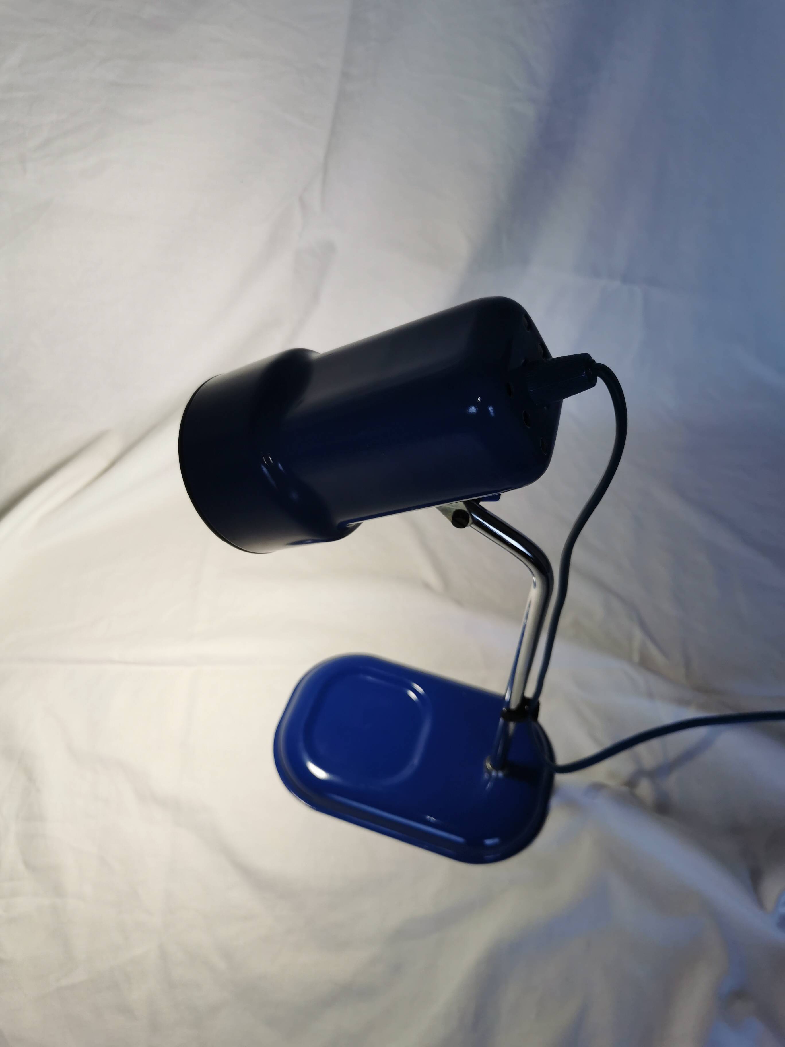 Blue and chrome adjustable spot desk lamp, Vrieland Design, Netherlands, 1970s