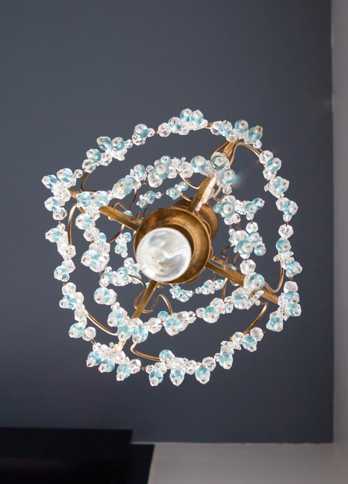 Petit lustre bronze pampilles bleues