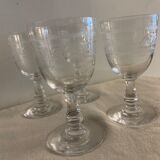 Lot 4 antique liquor glasses engraved with crystal blown