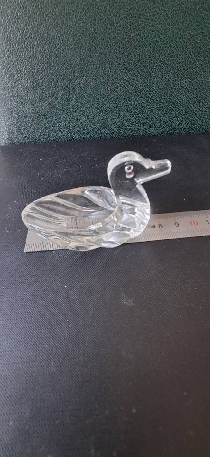 2 duck-shaped crystal salt cellars