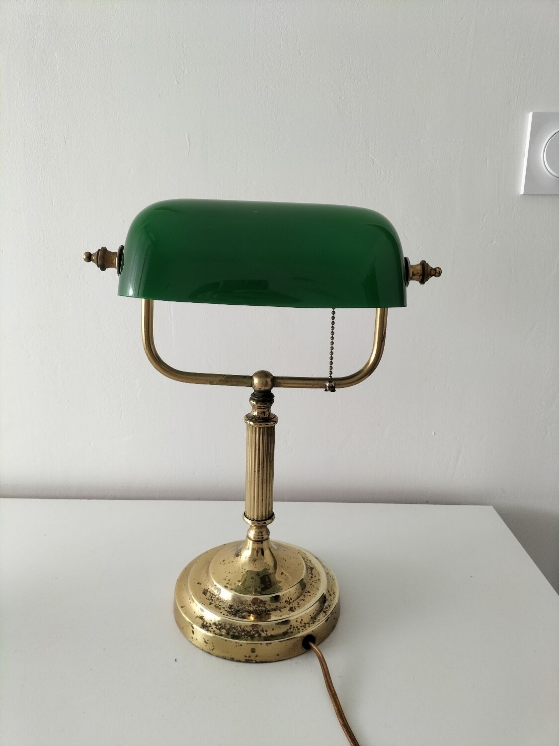 Green banker's lamp