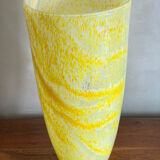 Vase en verre soufflé