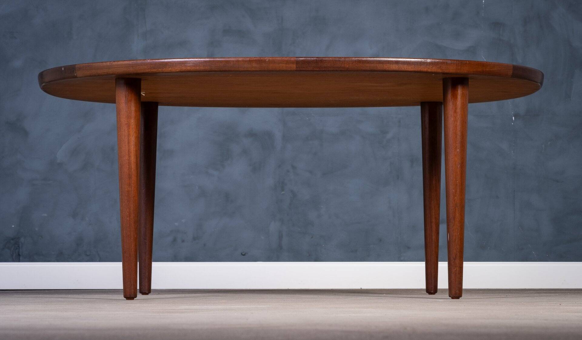 Oval Coffee Table in Rosewood attributed to Aksel Kjersgaard, Odense Møbelfabrik, 1960s