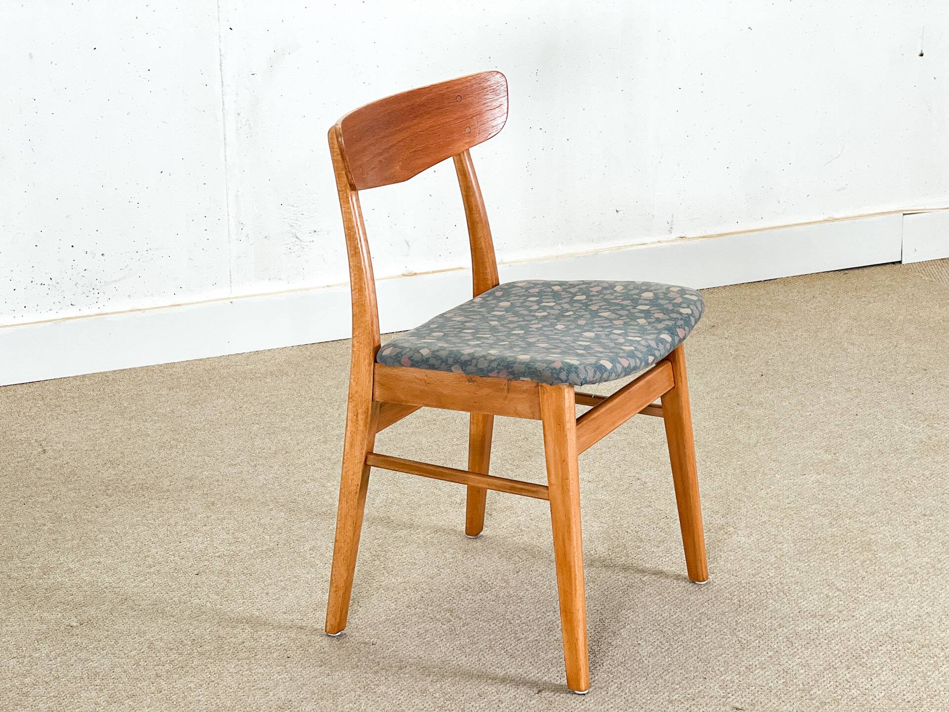 Chaise de salle à manger Møsbol (10 disponibles)