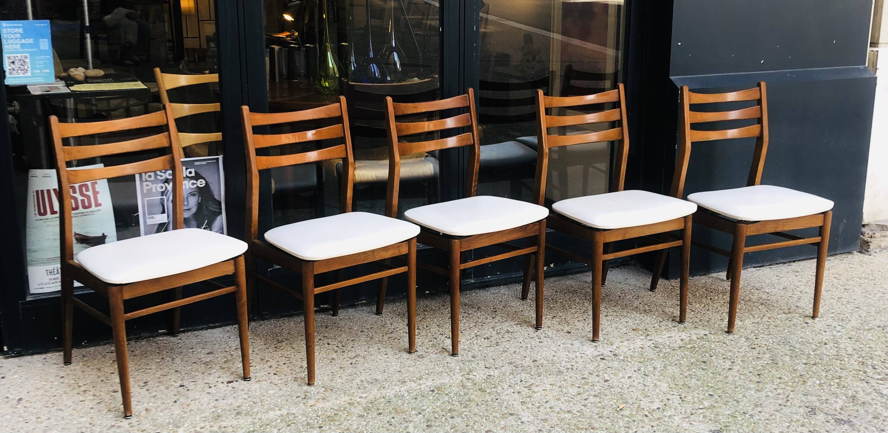 5 Scandinavian design chairs