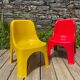 Paire de chaises colorées pour enfants