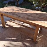 Farm table