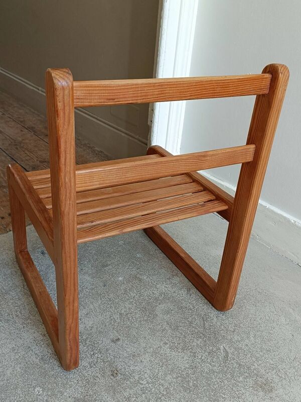 Petite chaise scandinave 70