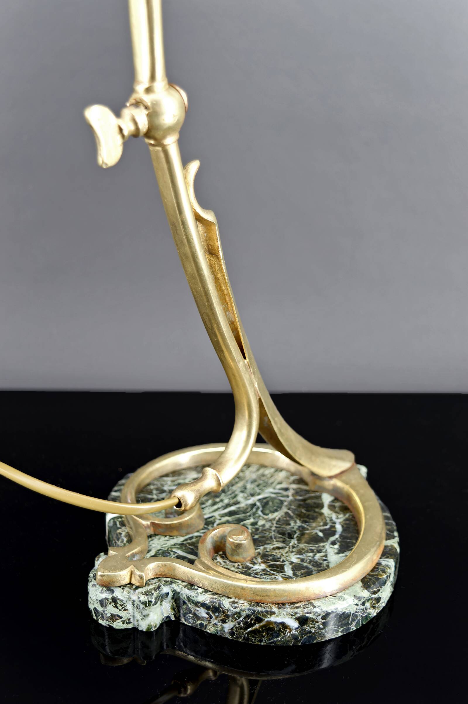 Important Bronze and Marble Table Lamp, Art Nouveau, France, 1890