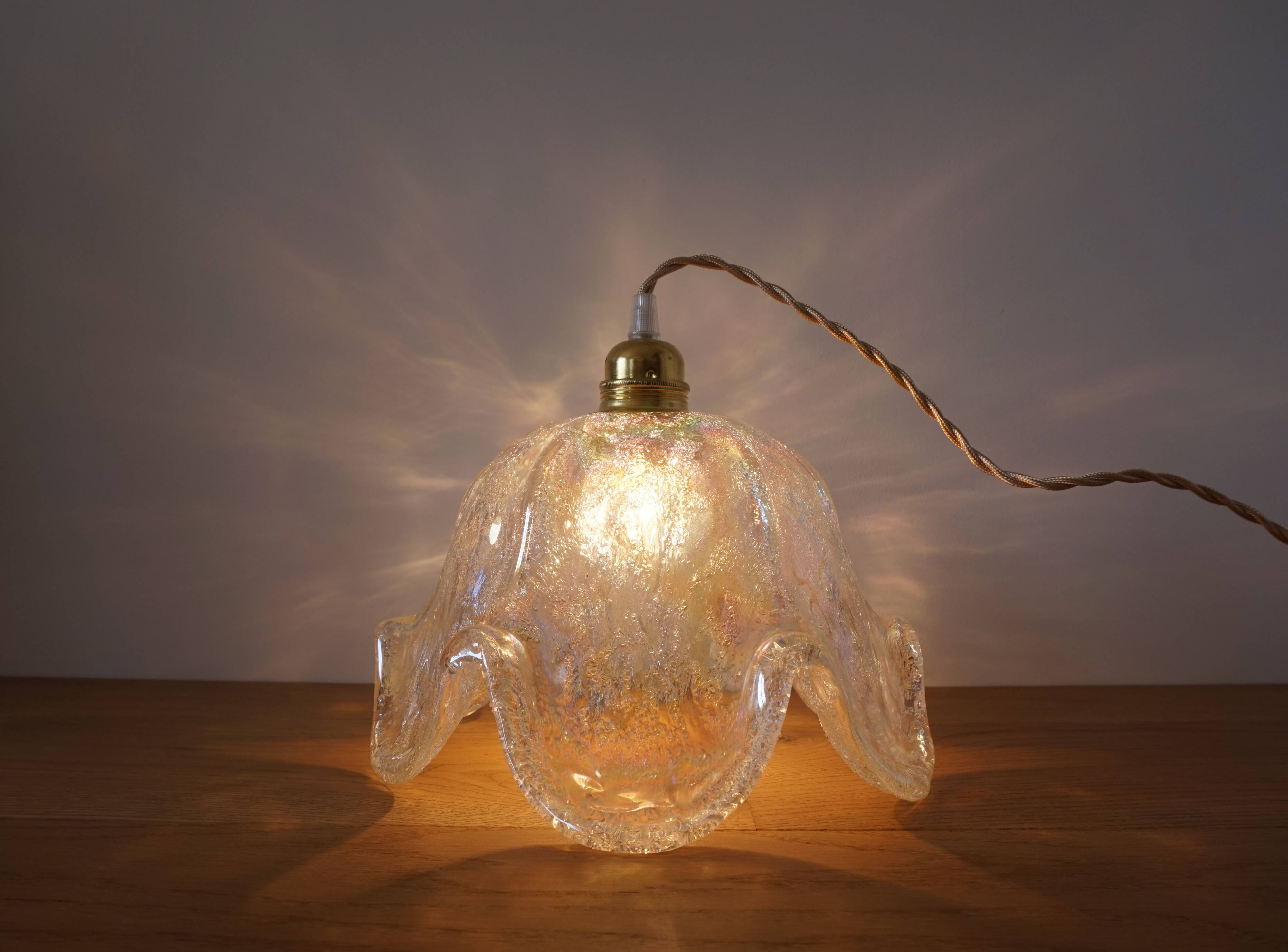 Murano glass flower globe stroller