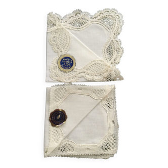 2 lace handkerchiefs