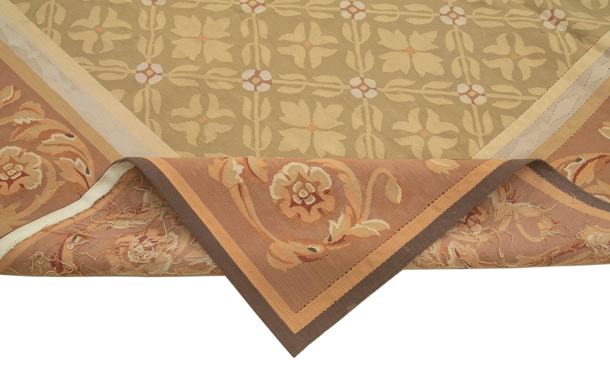 Handmade European Vintage Aubusson Kilim 260 cm x 363 cm
