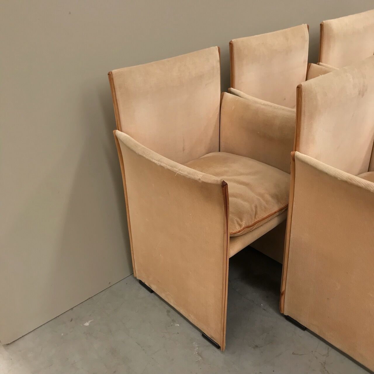 Ensemble de 6 fauteuils de pause Mario Bellini 401 - Cassina - années 1970