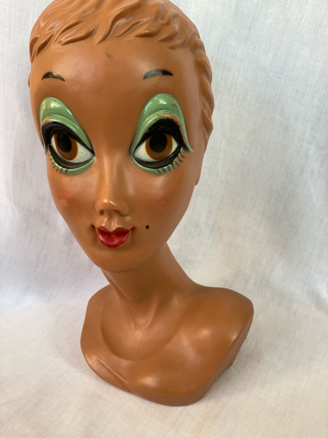 Vintage hat head Huard twiggy
