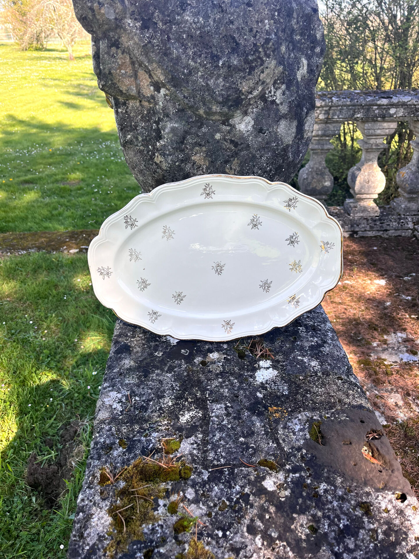 French Sanguimines Porcelain Serving Platters (Set of 2)