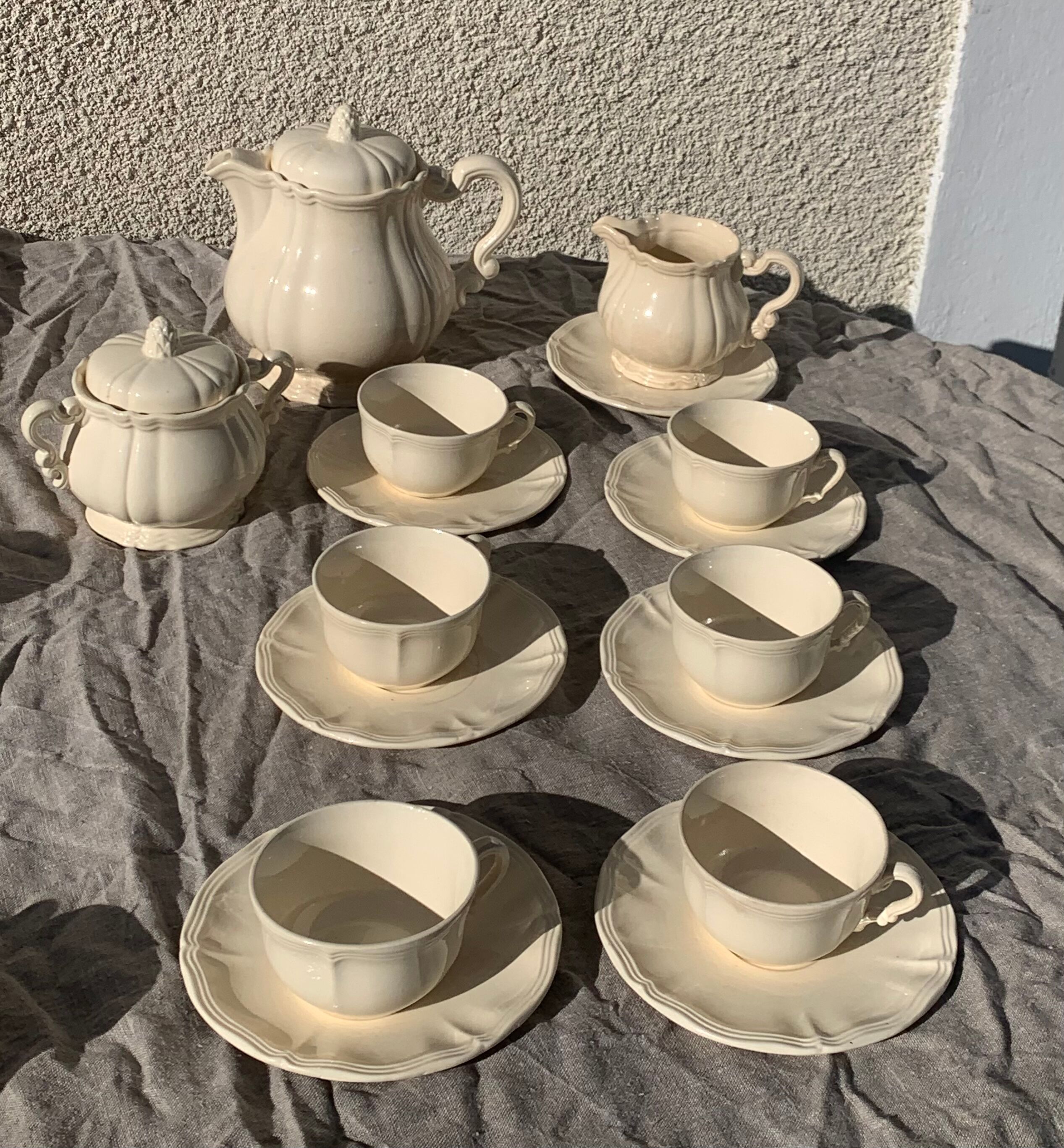 Digoin sarreguemines earthenware tea set consisting of 15 pieces antique cream