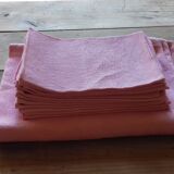 Tablecloth with 12 damask napkins