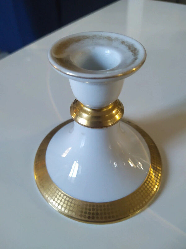 Fine porcelain candle holder