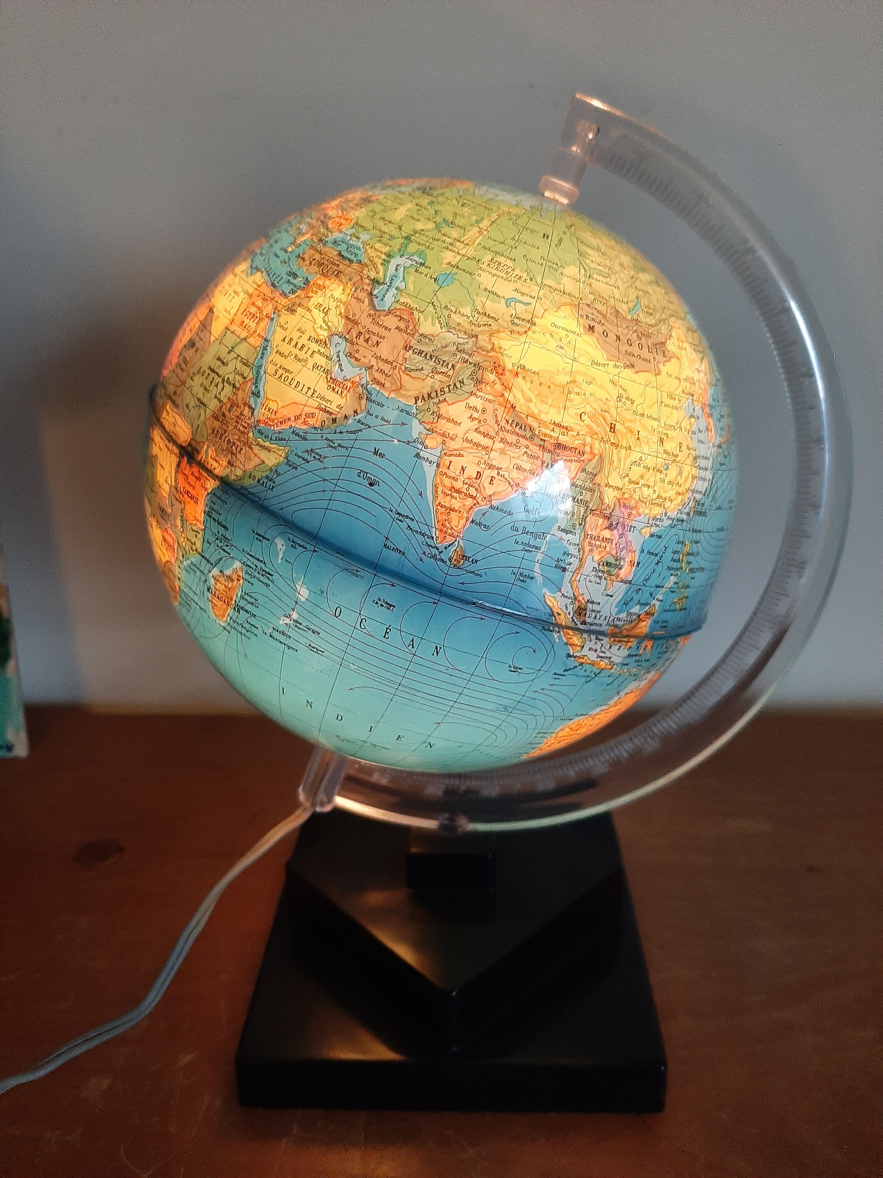 Globe bedside lamp