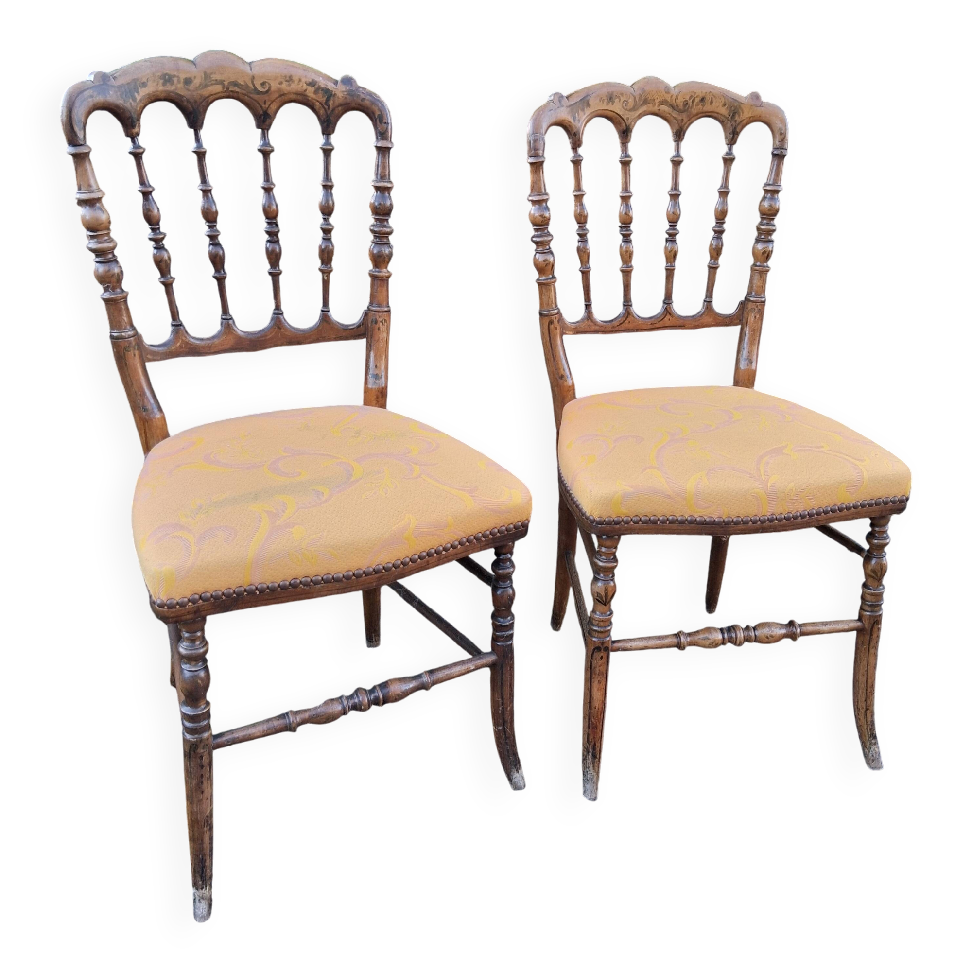2 orchestra chairs